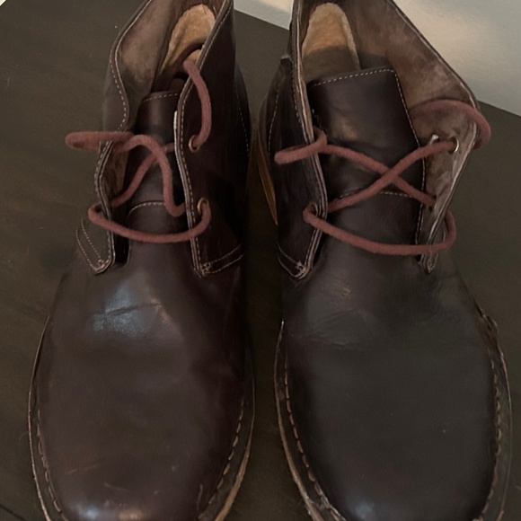 Uggs Leather Boot main image 4
